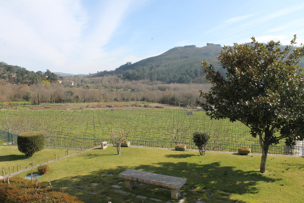 Villa Quinta Da Eira Do Sol Guimarães Exterior foto